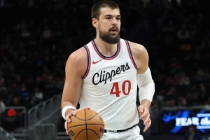 卢：对面没有大量使用克林根&杨瀚森 故祖巴茨进攻参与度有所提升