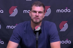 斯普利特：爵士是联盟进攻篮板最强的球队 在西部没有轻松的比赛