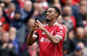 赫拉芬贝赫：只要赢球一切就会好起来 萨拉赫是最令我惊讶的队友