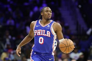 稳定输出！马克西19投9中&三分9中4 砍下26分6篮板7助攻